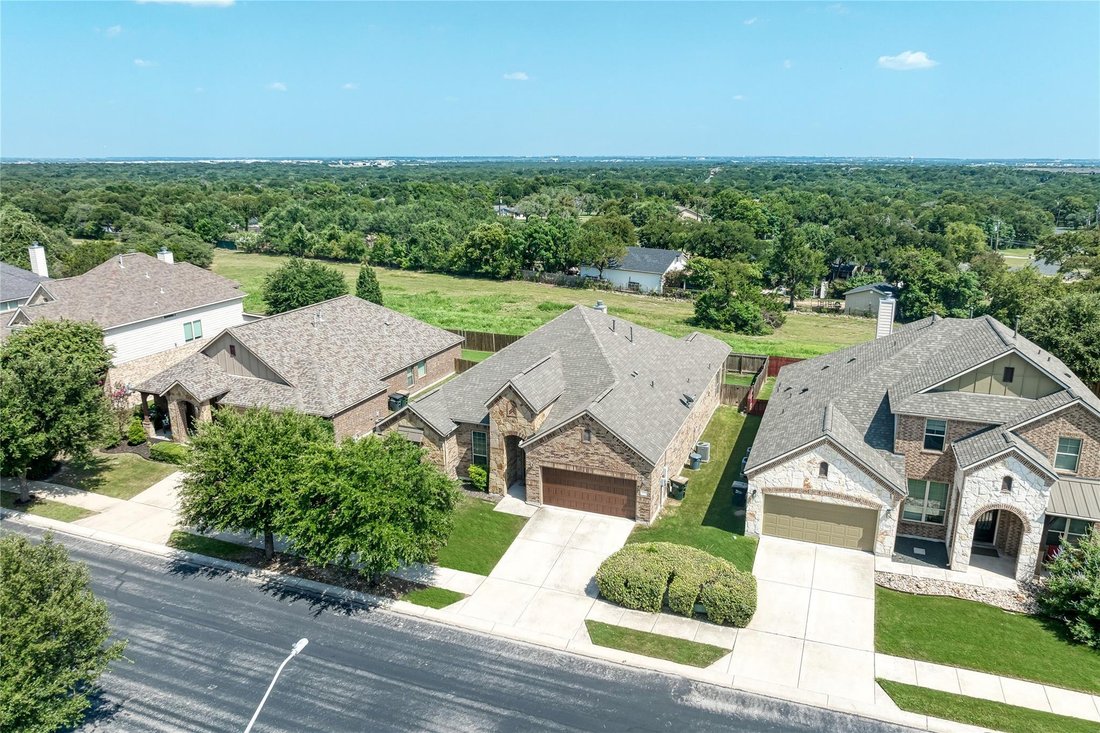 House in Georgetown, Texas, United States 3 - 18592152