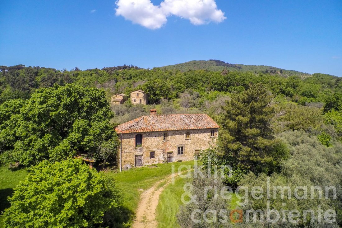 Estate in Figline Centro - Stecco, Figline e Incisa Valdarno, Tuscany 1 - 18588803