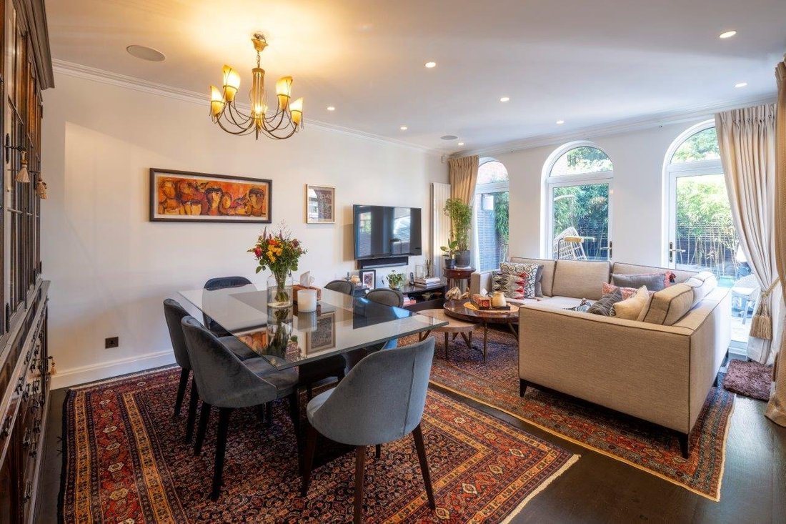 Townhouse in St John's Wood, Westminster, England 3 - 18590946