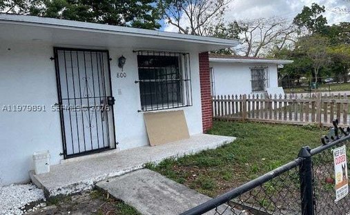 Haus in Miami, Florida, Vereinigte Staaten 1