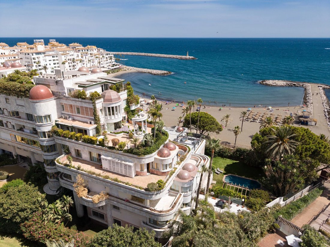 Apartment in Marbella, Andalusia, Spain 3 - 18590272