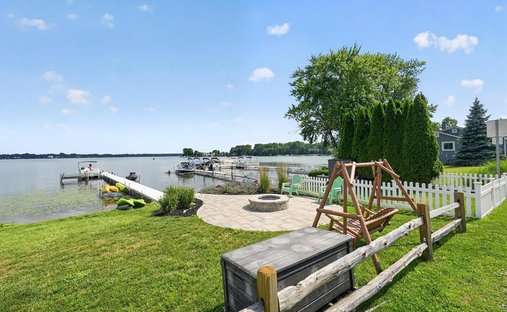 Casa en Walled Lake, Míchigan, Estados Unidos 1