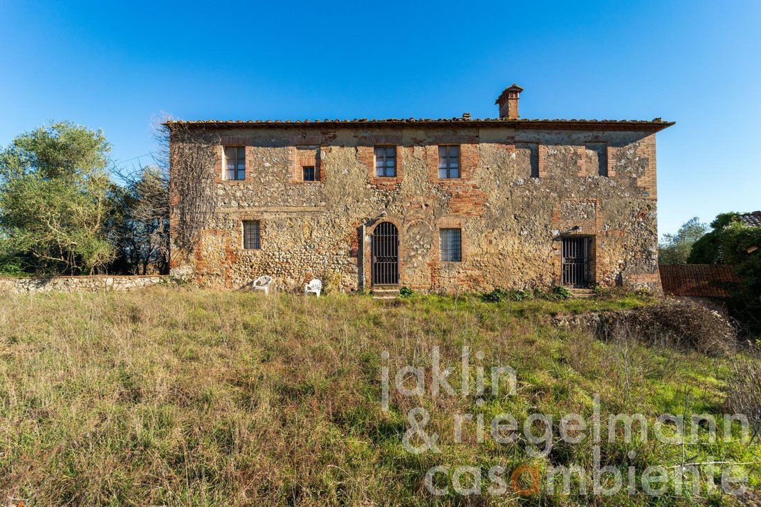 Estate in Sovicille, Tuscany, Italy 3 - 18589093