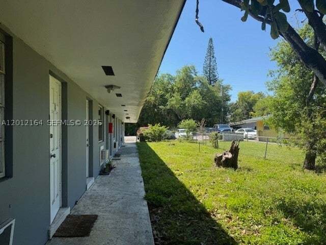 Miami Gardens, Florida, United States 2 - 17833747