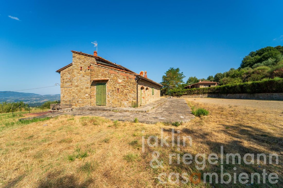 Estate in Borgo a Cascia, Reggello, Tuscany 3 - 18589304