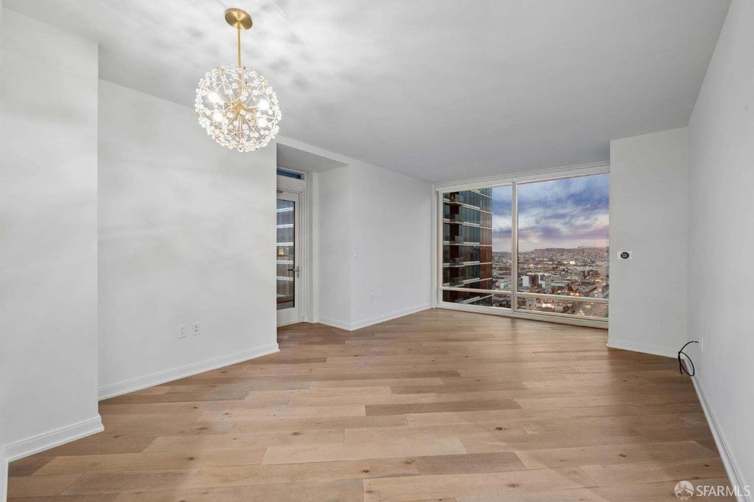 Condo in San Francisco, California, United States 4 - 18537485