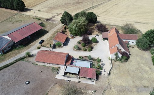 Farm Ranch in Le Thoult-Trosnay, Grand Est, France 1