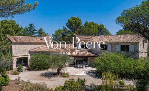 House in Eygalières, Provence-Alpes-Côte d'Azur, France 1
