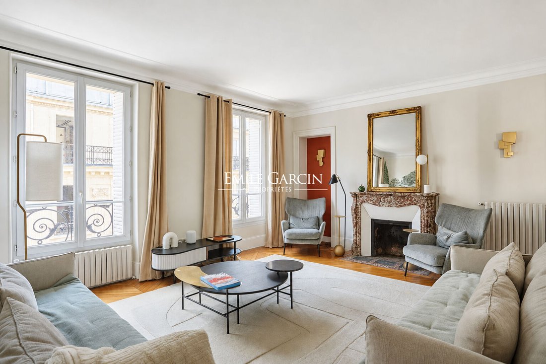 Apartment in Vivienne-Gaillon, Paris 2e Arrondissement, Paris 3 - 18593133