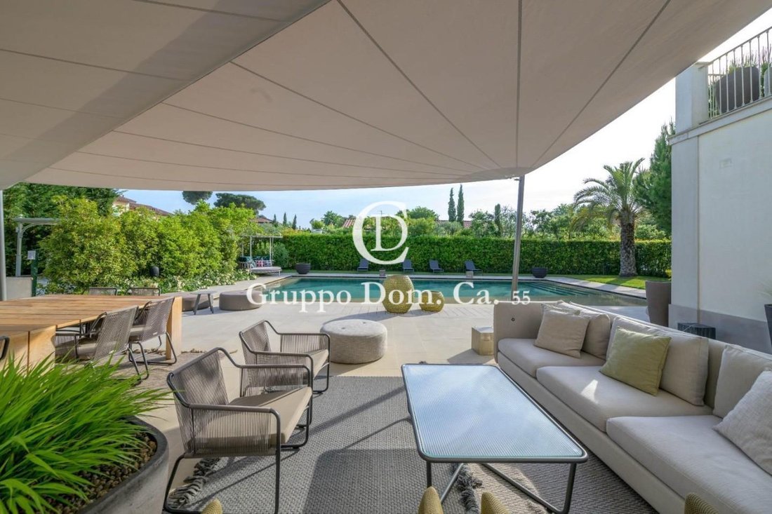 Villa in Center, Forte dei Marmi, Tuscany 3 - 18592369