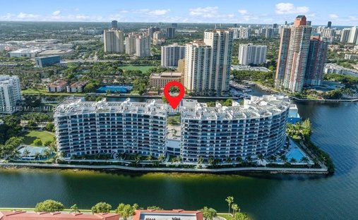 Eigentumswohnung in Aventura, Florida, Vereinigte Staaten 1