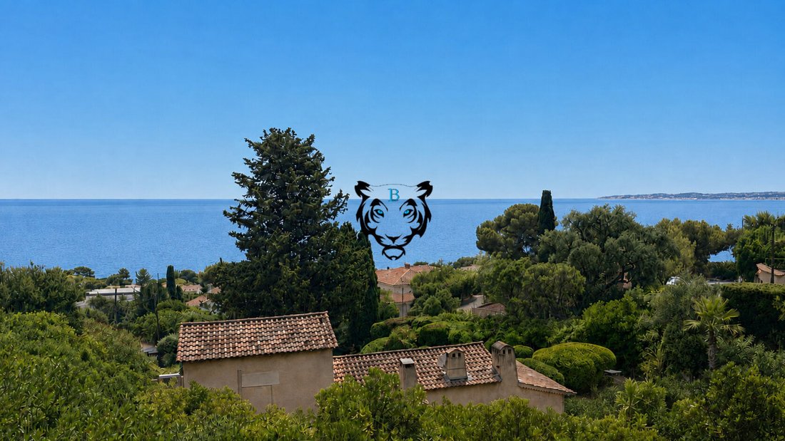 House in Ecarts, Roquebrune-sur-Argens, France 2 - 18589706