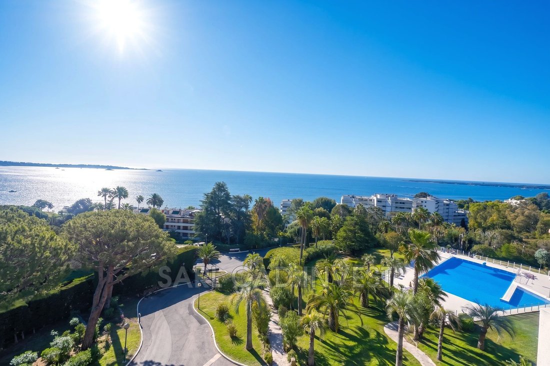 Apartment in Centre, Vallauris, France 2 - 18014118