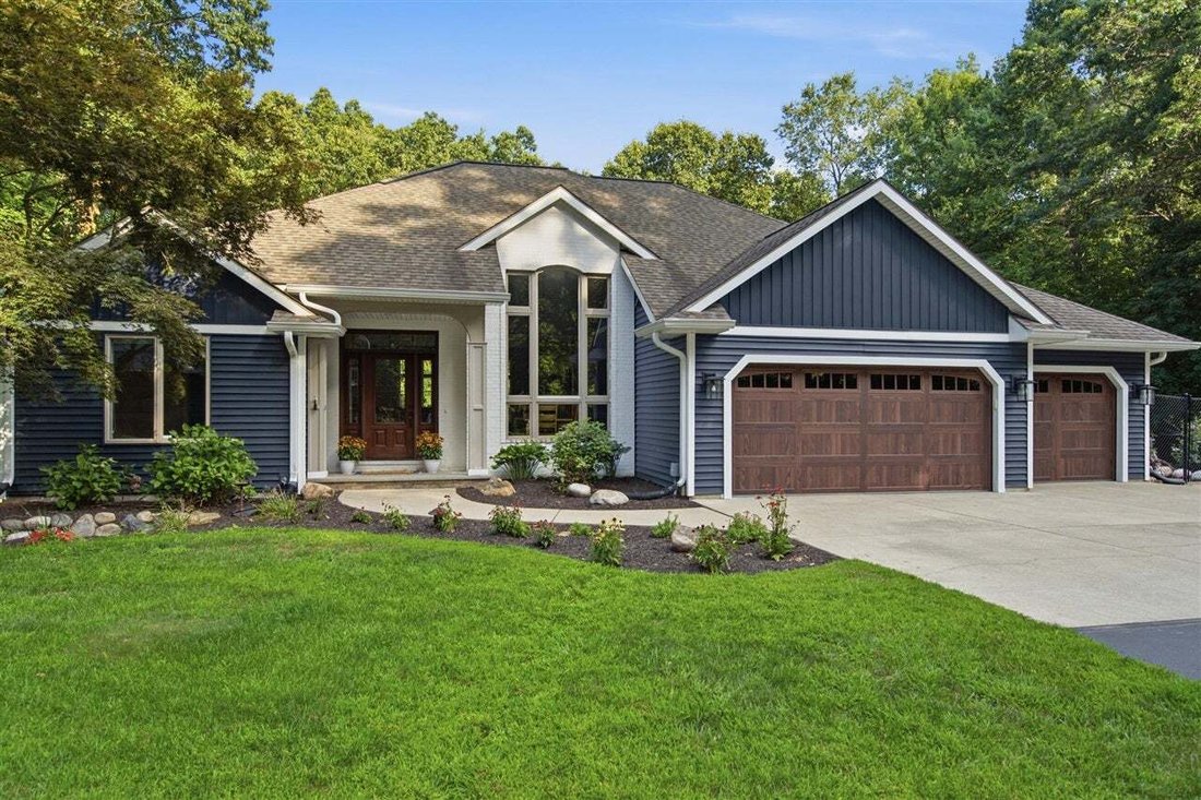 House in Mattawan, Michigan, United States 1 - 18588843