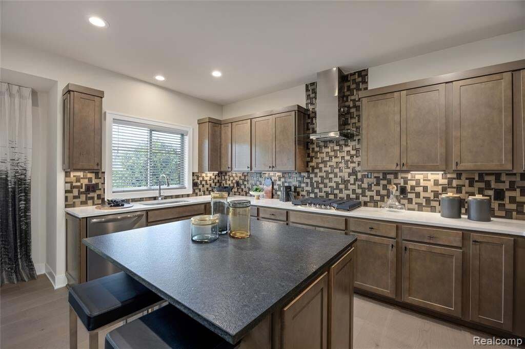 House in Troy, Michigan, United States 5 - 18591188