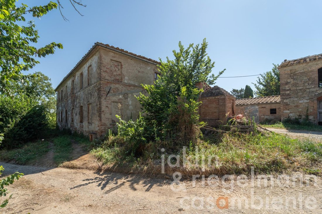 Farm Ranch in Buonconvento, Tuscany, Italy 4 - 18589025
