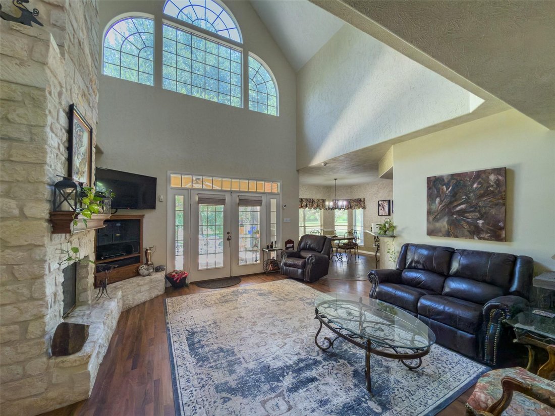 House in Sealy, Texas, United States 4 - 18573893