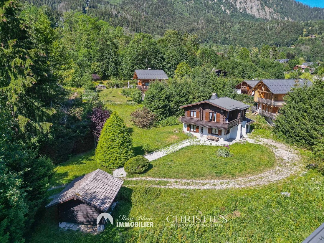 Land in Les Houches, Auvergne-Rhone-Alpen, Frankreich 2 - 18589600