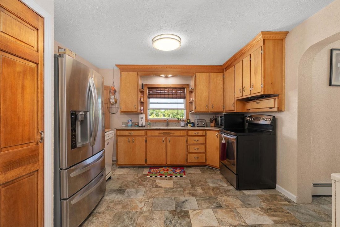 House in Oregon, Wisconsin, United States 5 - 18591509