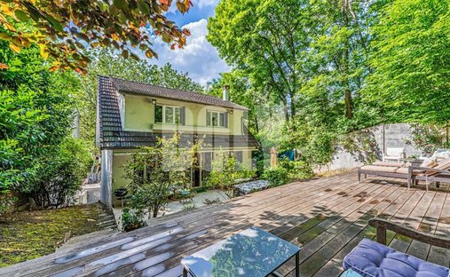 Villa in Pantin, Ile-de-France, France 1