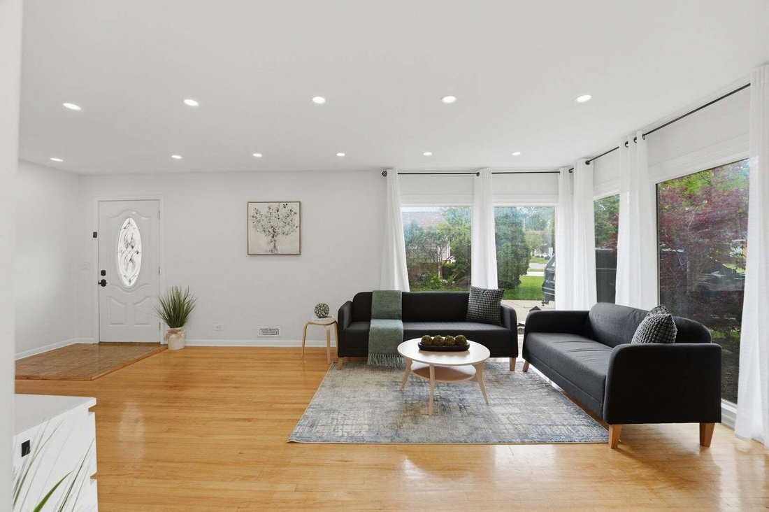 House in Prospect Heights, Illinois, United States 4 - 18592457