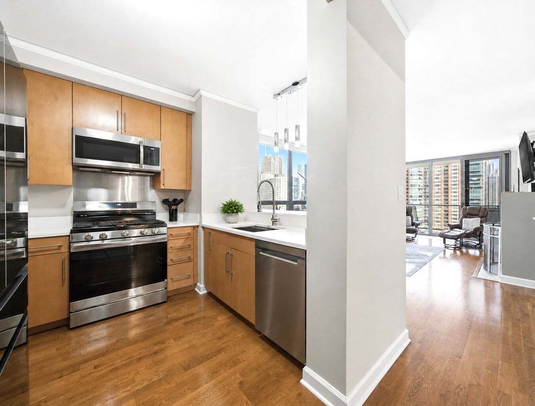 Condo in Chicago, Illinois, United States 2 - 18592447
