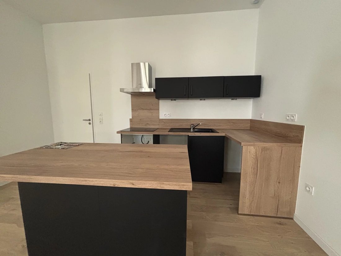 Apartment in Uzès, Occitania, France 2 - 18590192