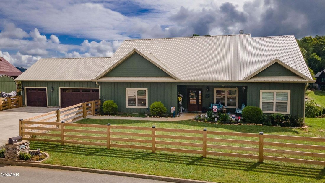 House in Sevierville, Tennessee, United States 1 - 18592137