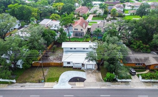House in Seminole, Florida, United States 1