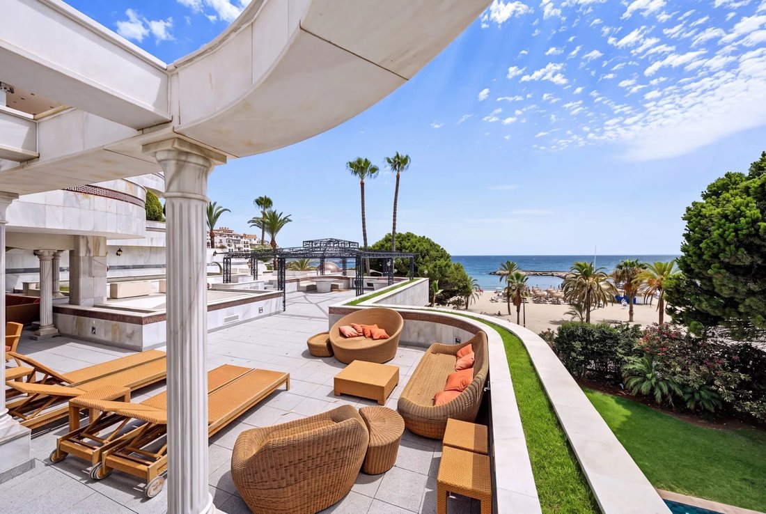 Apartment in Marbella, Andalusia, Spain 1 - 18590272