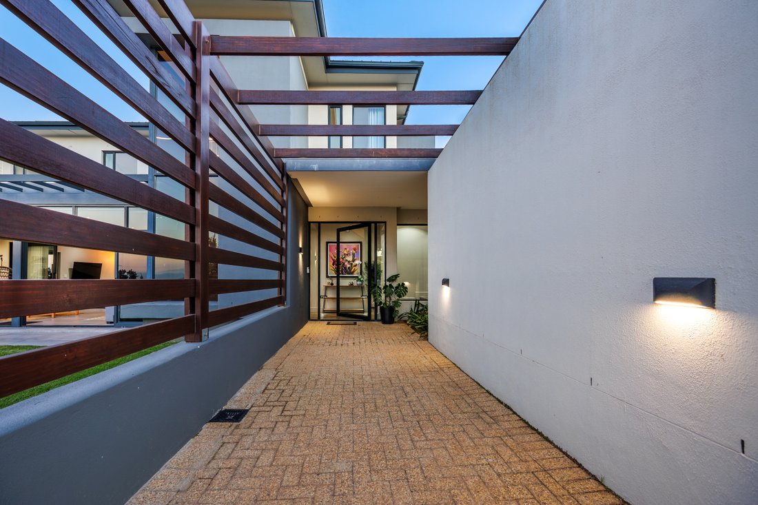 House in City Centre, Cape Town, South Africa 3 - 18593786