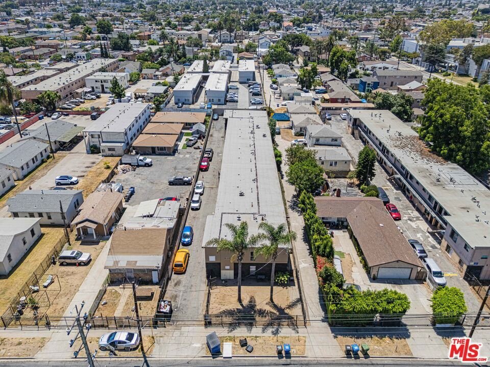 Los Angeles, California, United States 3 - 18591071