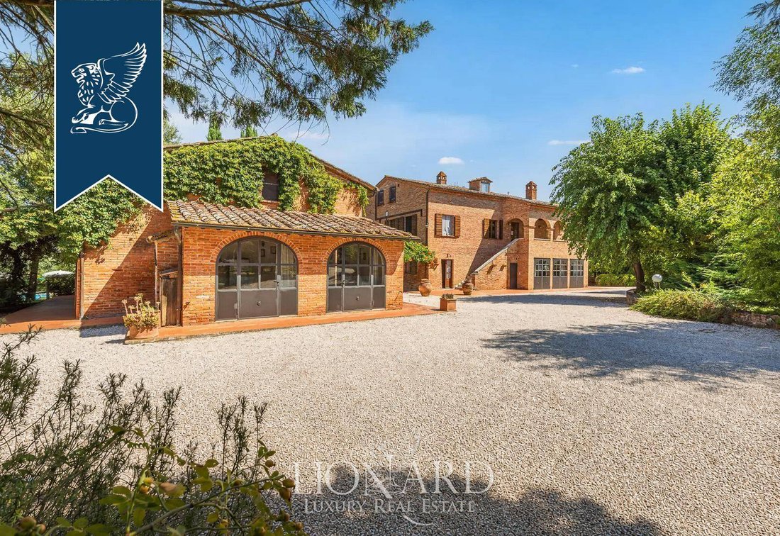 Villa in Torrita di Siena, Tuscany, Italy 4 - 18592798