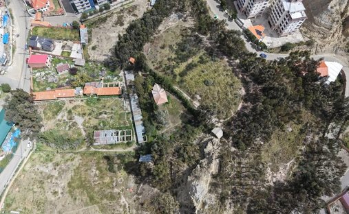 Land in La Paz, La Paz Department, Bolivia 1
