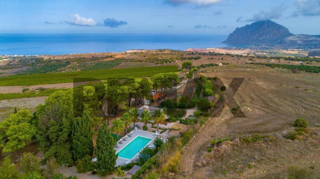 Villa in Valderice, Sicily, Italy 3 - 18593653