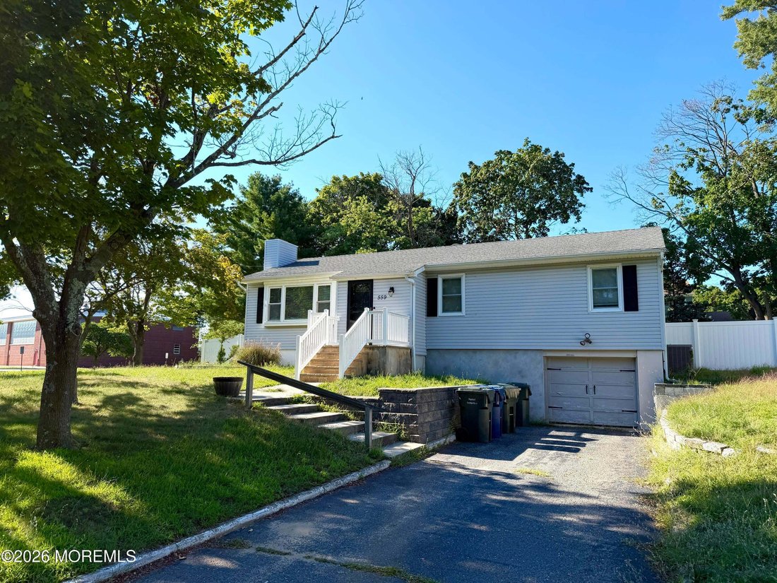 House in Oakhurst, New Jersey, United States 1 - 18590898