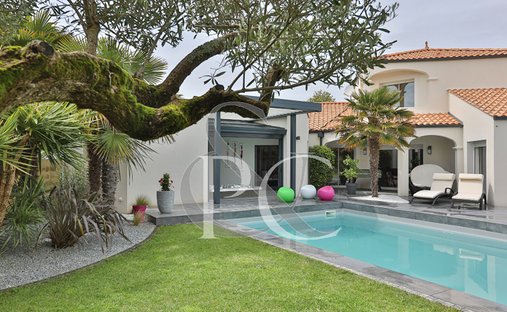 House in Gare-Saint Michel, Les Sables-d'Olonne, France 1