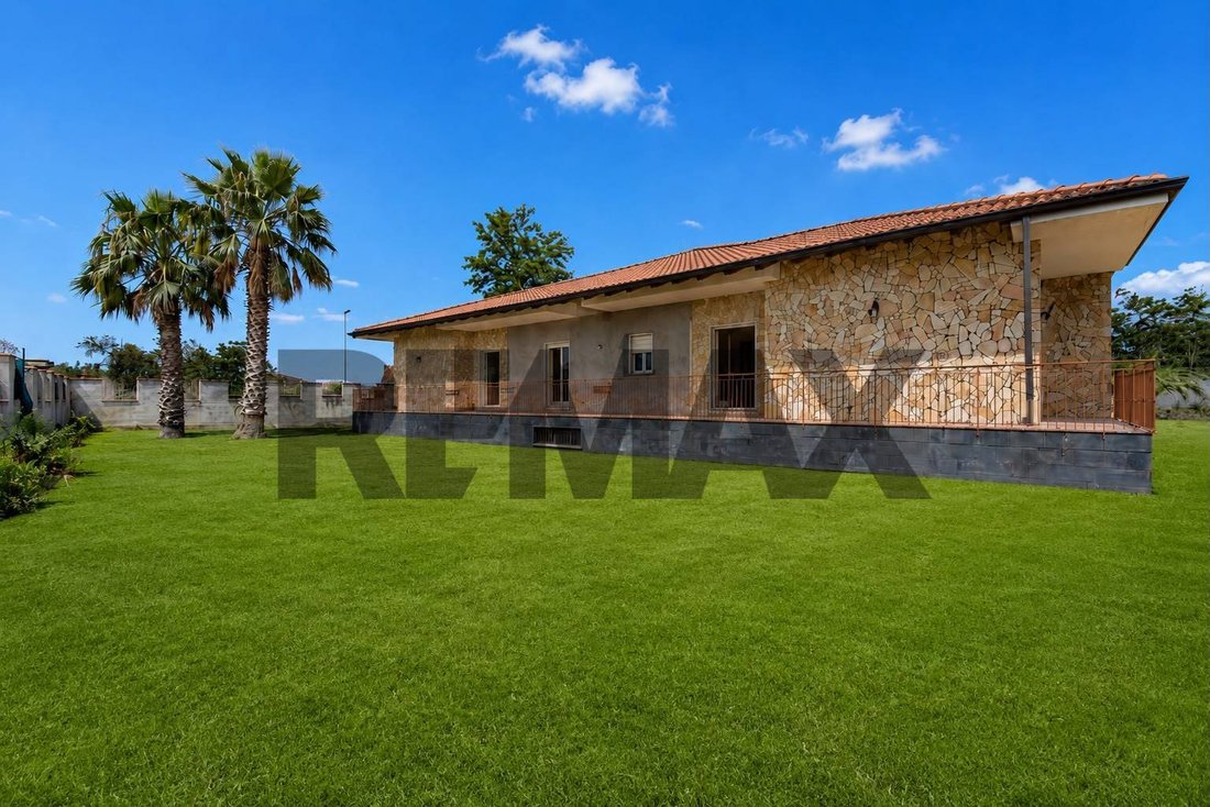 Villa in Mascalucia, Sicily, Italy 1 - 18593658