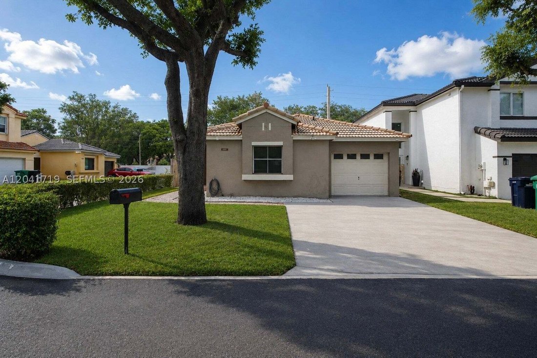 House in Miami, Florida, United States 2 - 18254619