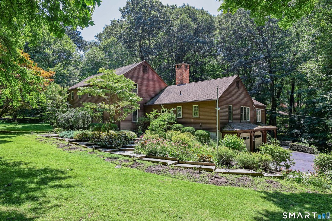 House in Newtown, Connecticut, United States 3 - 18588991