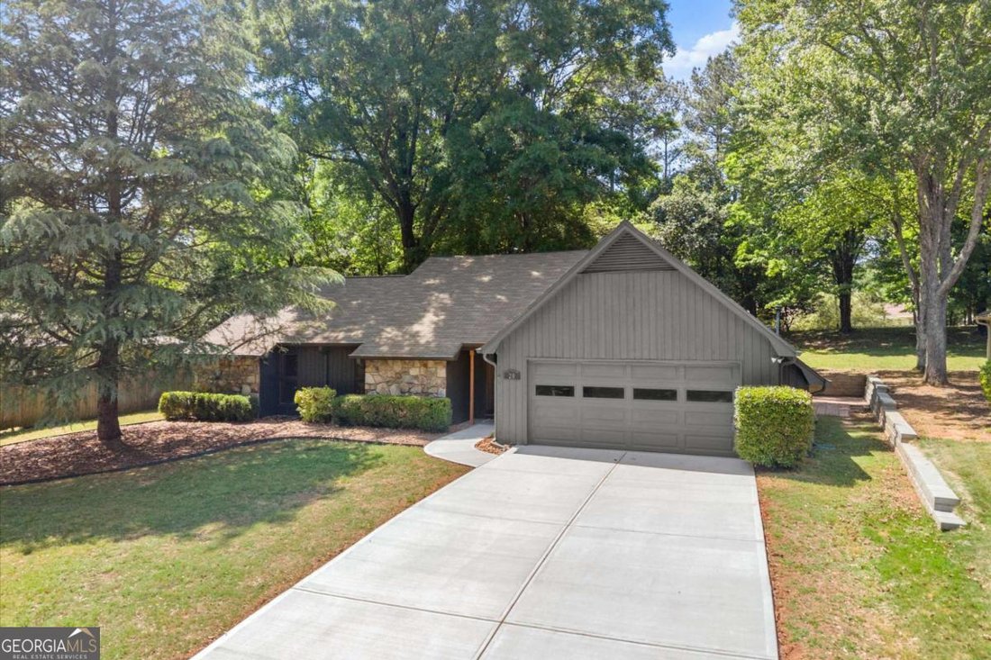 House in Roswell, Georgia, United States 2 - 18592469