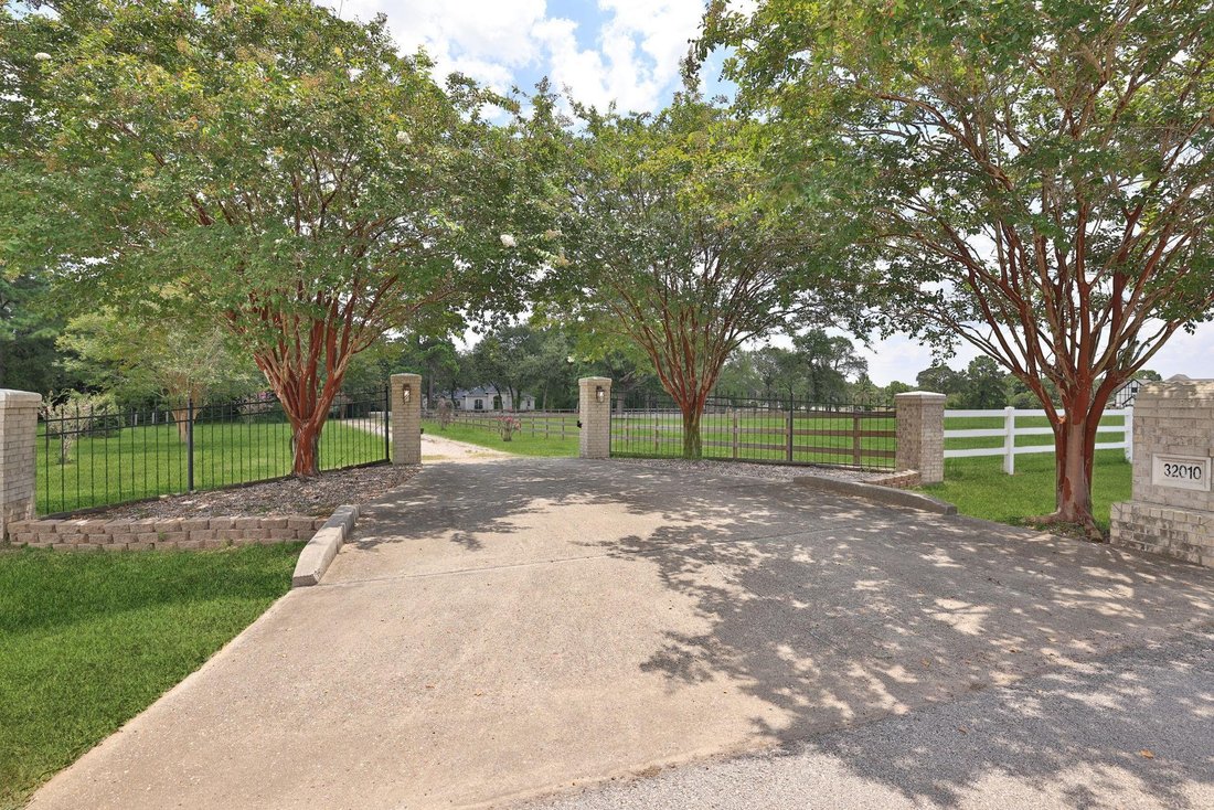 House in Magnolia, Texas, United States 2 - 18592730