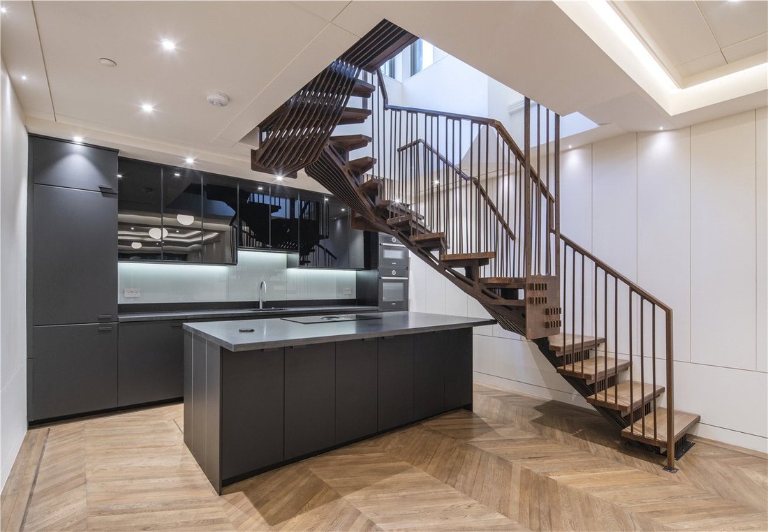 Haus in Chalk Farm, Camden, England 3 - 18590972