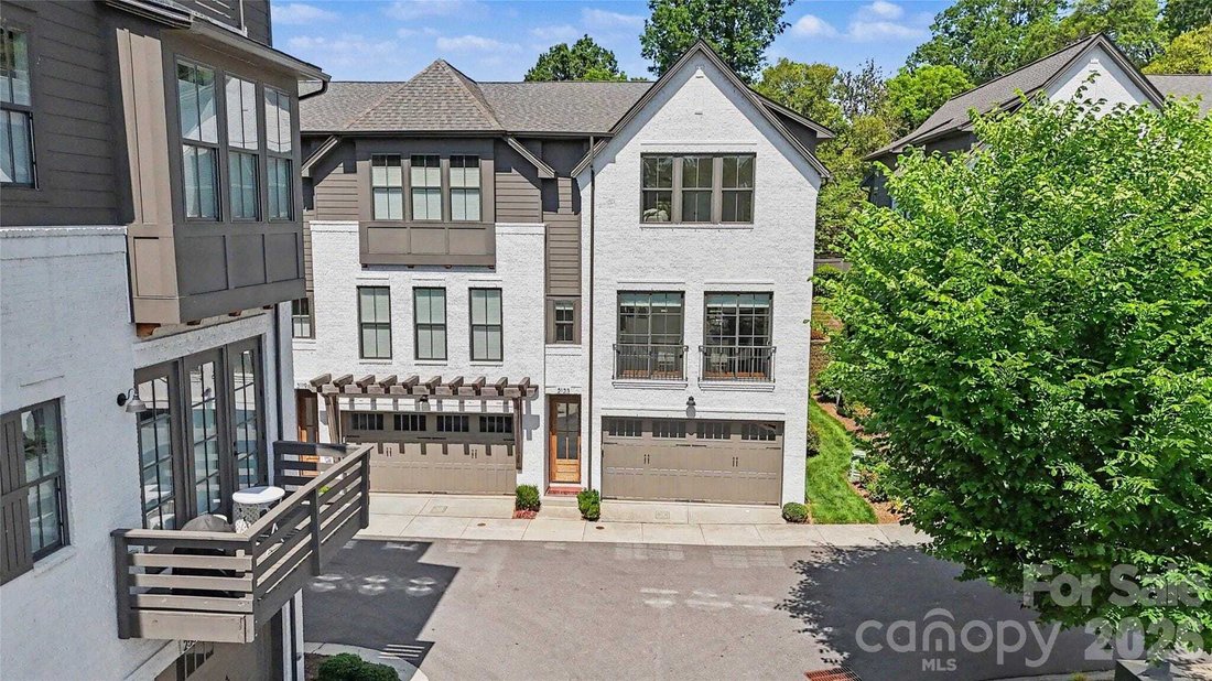 House in Charlotte, North Carolina, United States 1 - 17995601