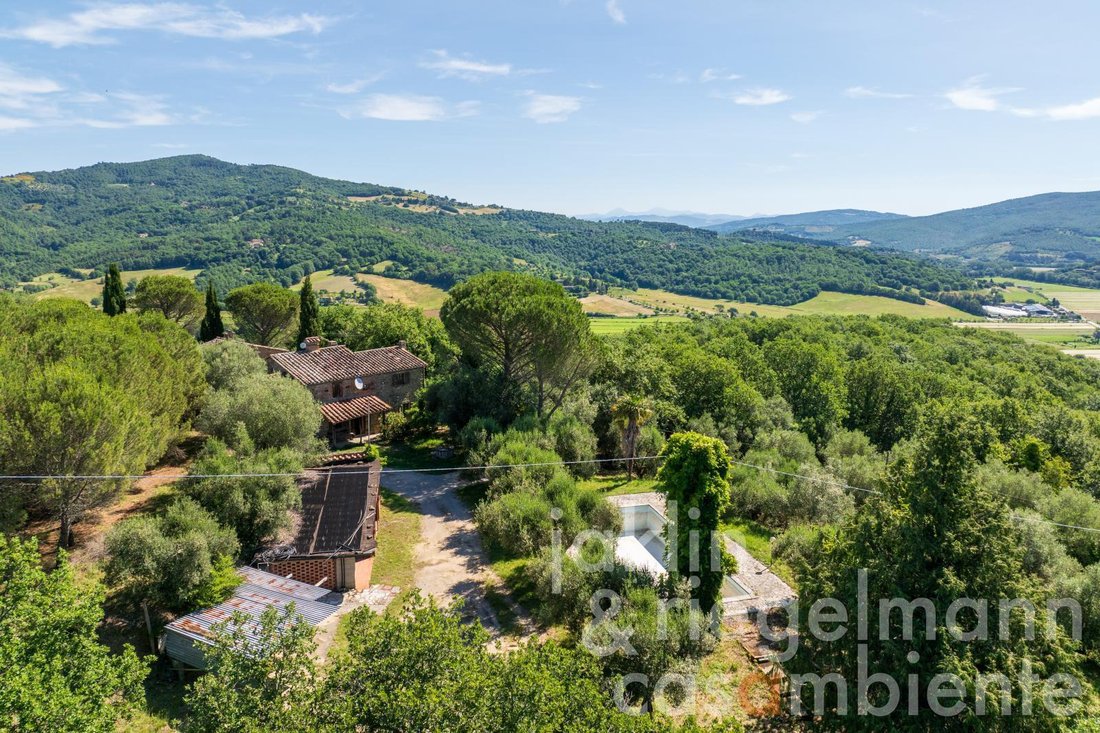 House in Center, Cortona, Tuscany 1 - 18589351