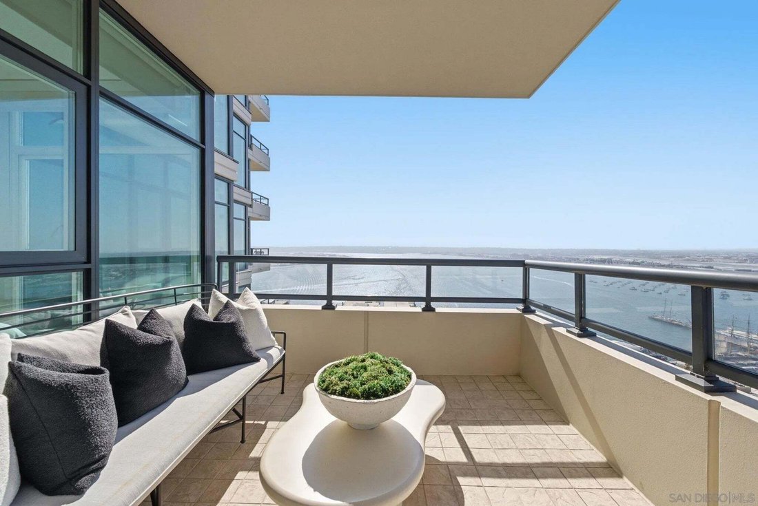 Condo in San Diego, California, United States 4 - 18591933