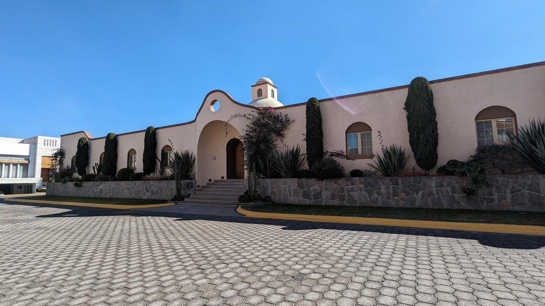 House in Metepec, State of Mexico, Mexico 2 - 18590501