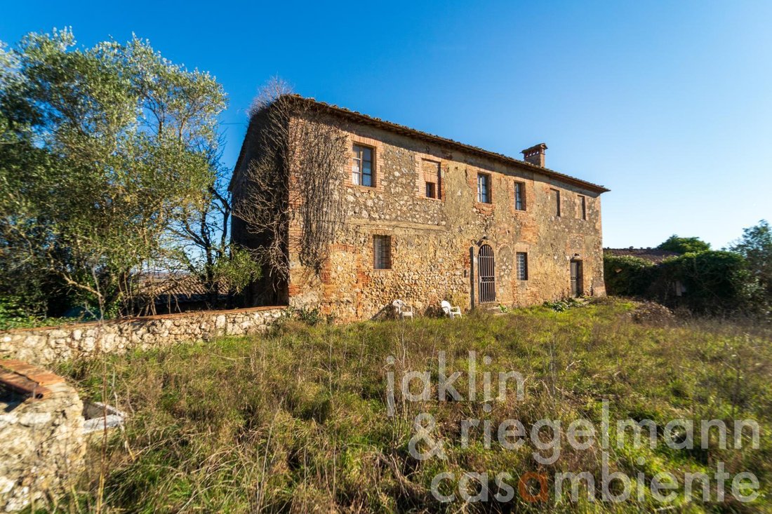 Estate in Sovicille, Tuscany, Italy 1 - 18589093