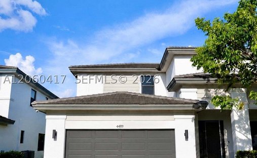 House in Miramar, Florida, United States 1