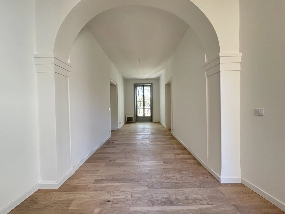 Apartment in Uzès, Occitania, France 4 - 18590192